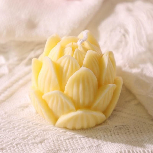 Lotus Aromatherapy Candle (Pack of 3)    -by Graphitsi